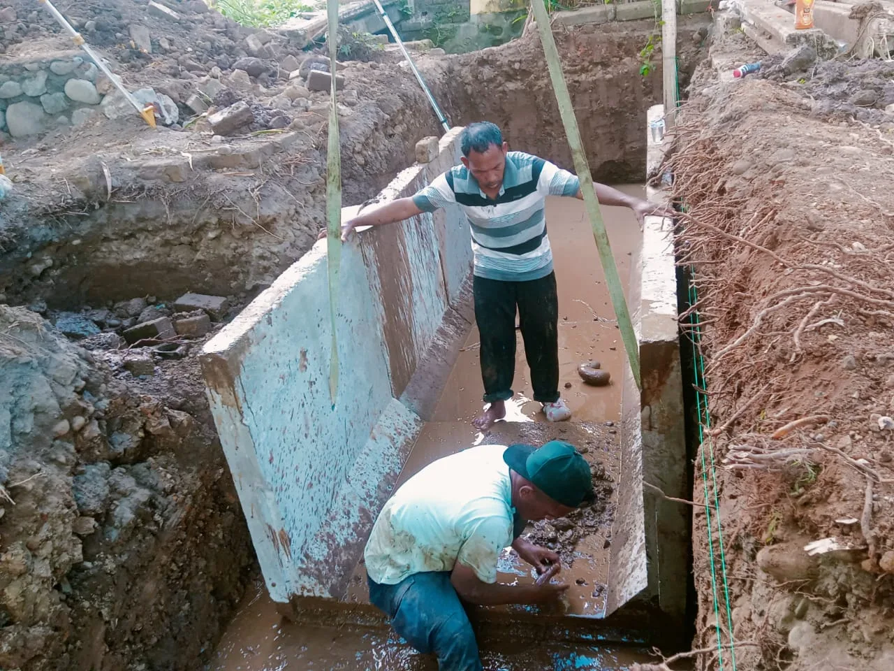 pemasangan u-ditch kendal